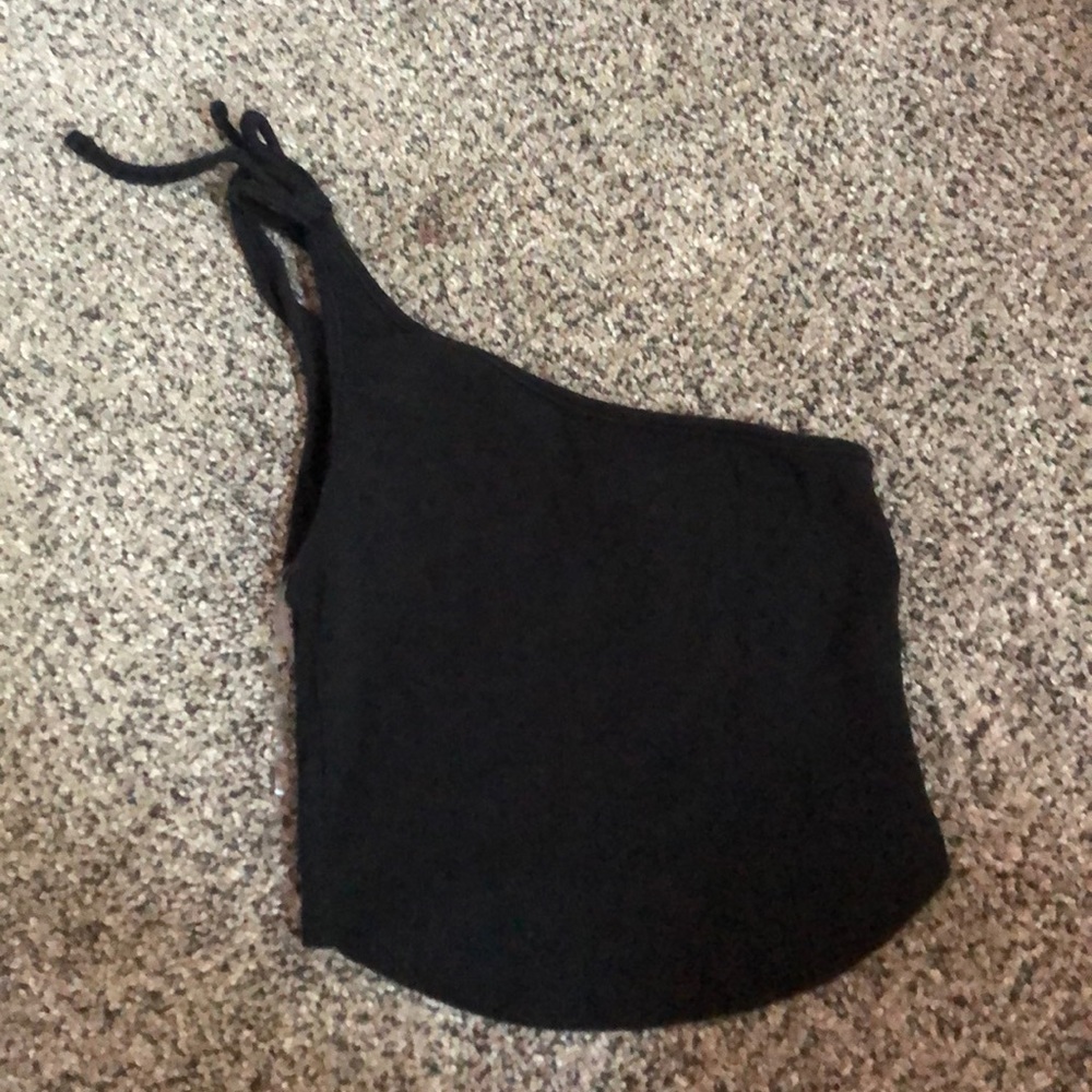 women’s pacsun one shoulder cropped tank